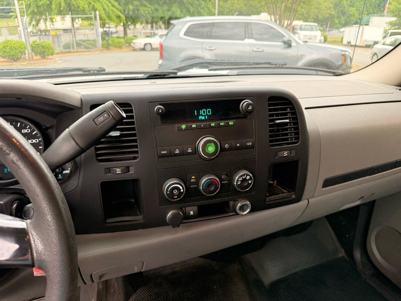 Used 2011 Chevrolet Silverado 1500 W/T RWD image 15