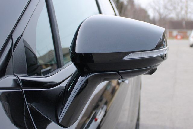 Used 2025 Kia Sportage SX image 7