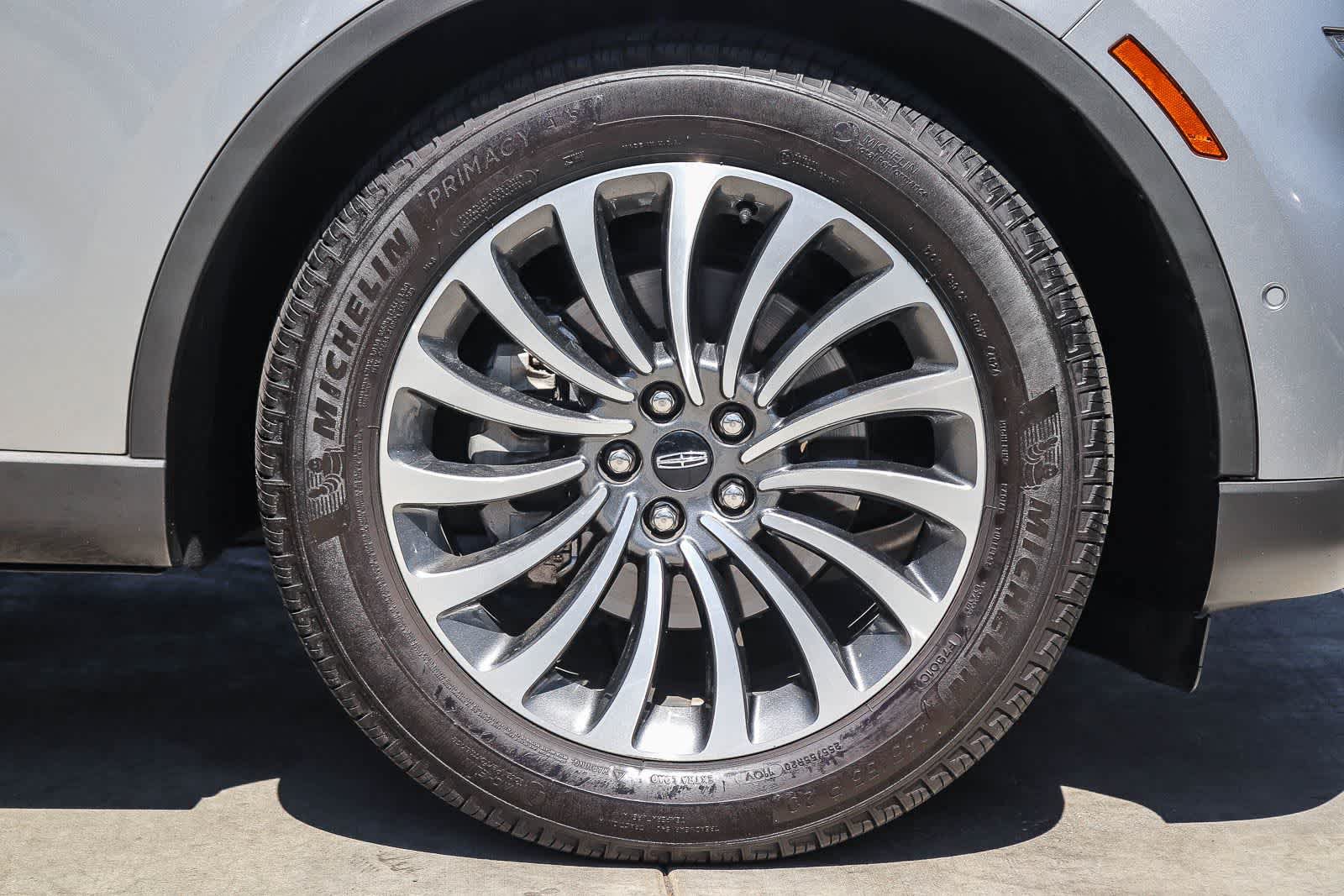 Used 2021 Lincoln Aviator Reserve w/ Equipment Group 201A RWD image 9