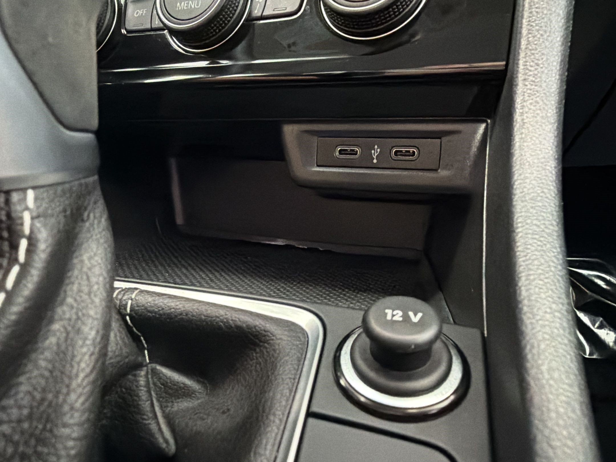 Used 2022 Volkswagen Jetta SE FWD image 30