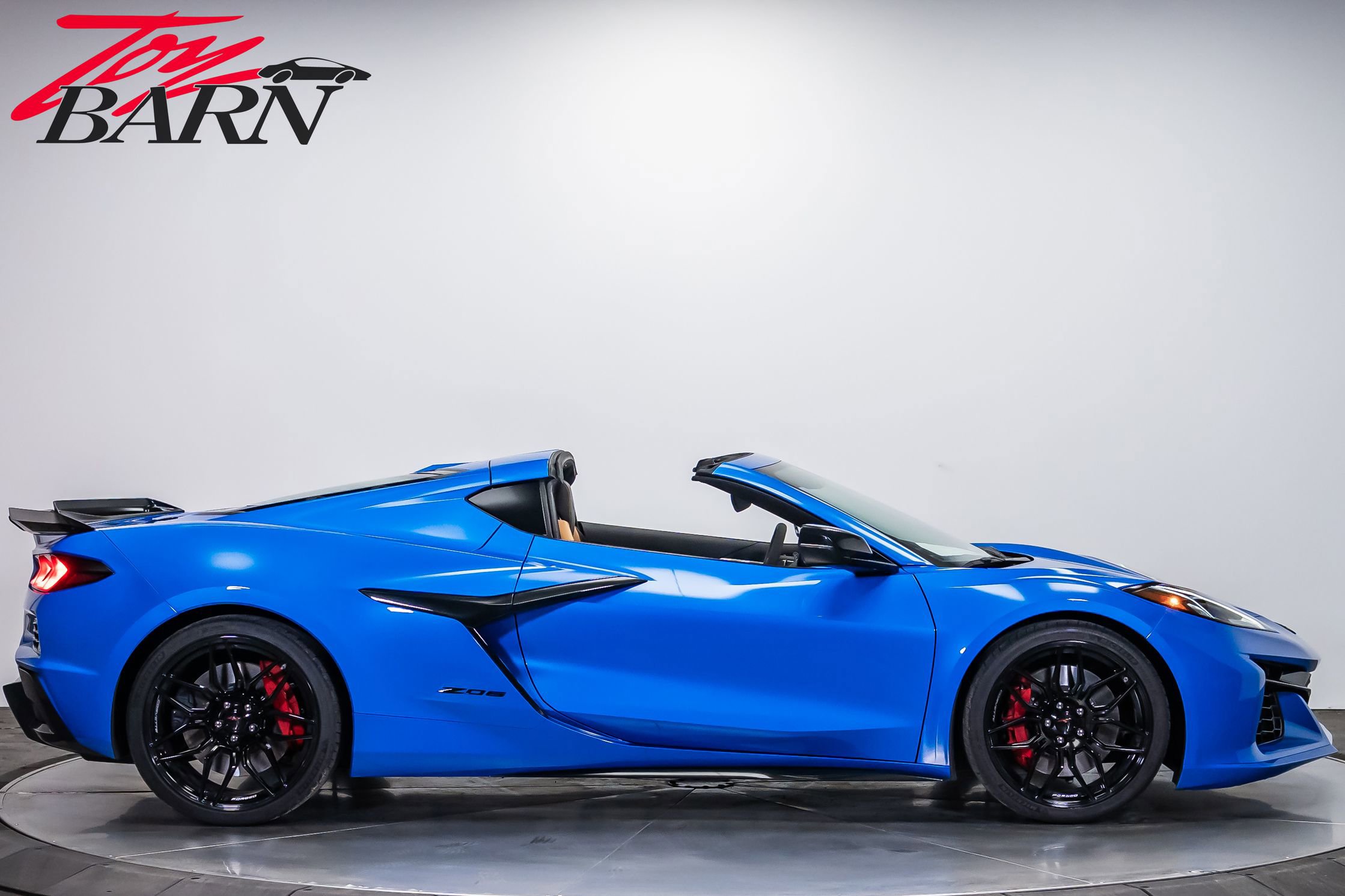 Used 2025 Chevrolet Corvette Z06 image 6