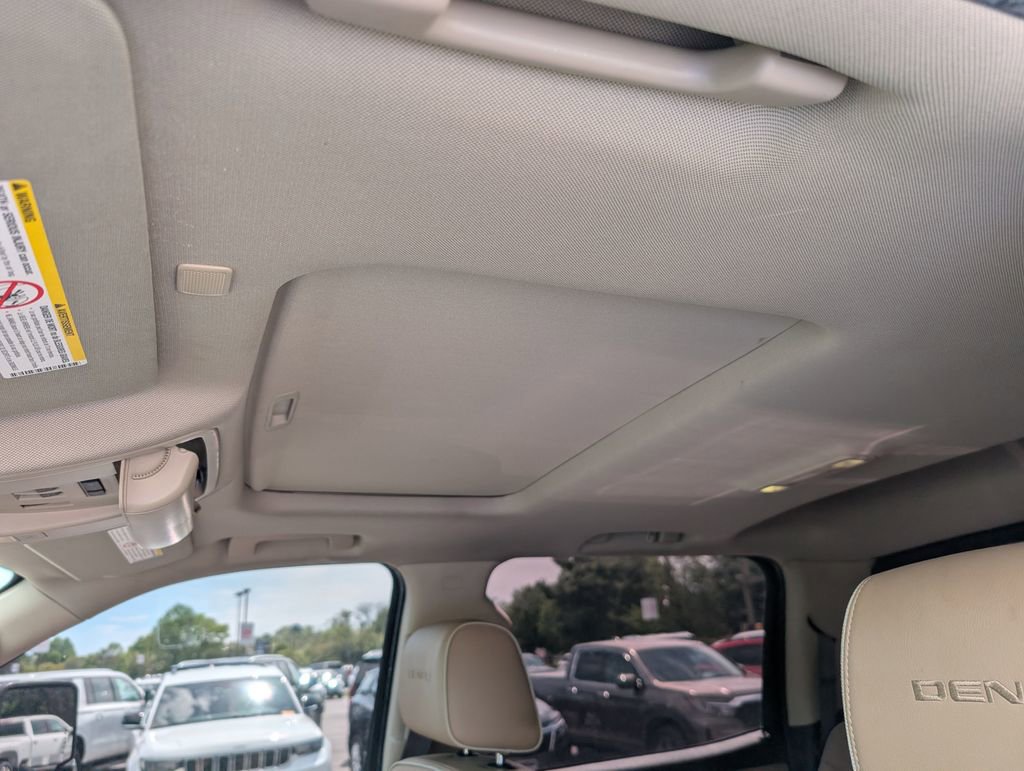 Used 2017 GMC Sierra 2500 Denali w/ Duramax Plus Package image 13