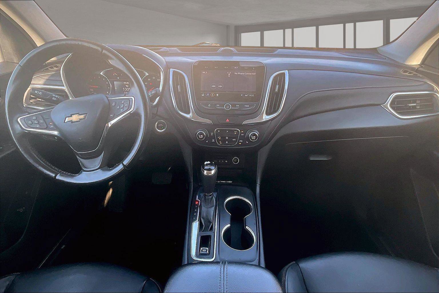 Used 2021 Chevrolet Equinox Premier AWD/4WD image 17