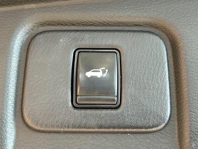 Used 2018 Nissan Murano SL w/ Moonroof Package image 34