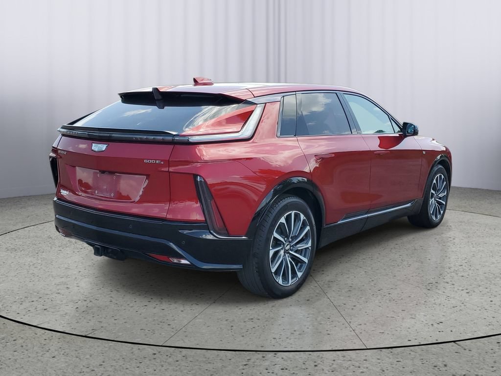 Used 2024 Cadillac Lyriq Sport w/ LPO, Floor Liner Package AWD/4WD image 3