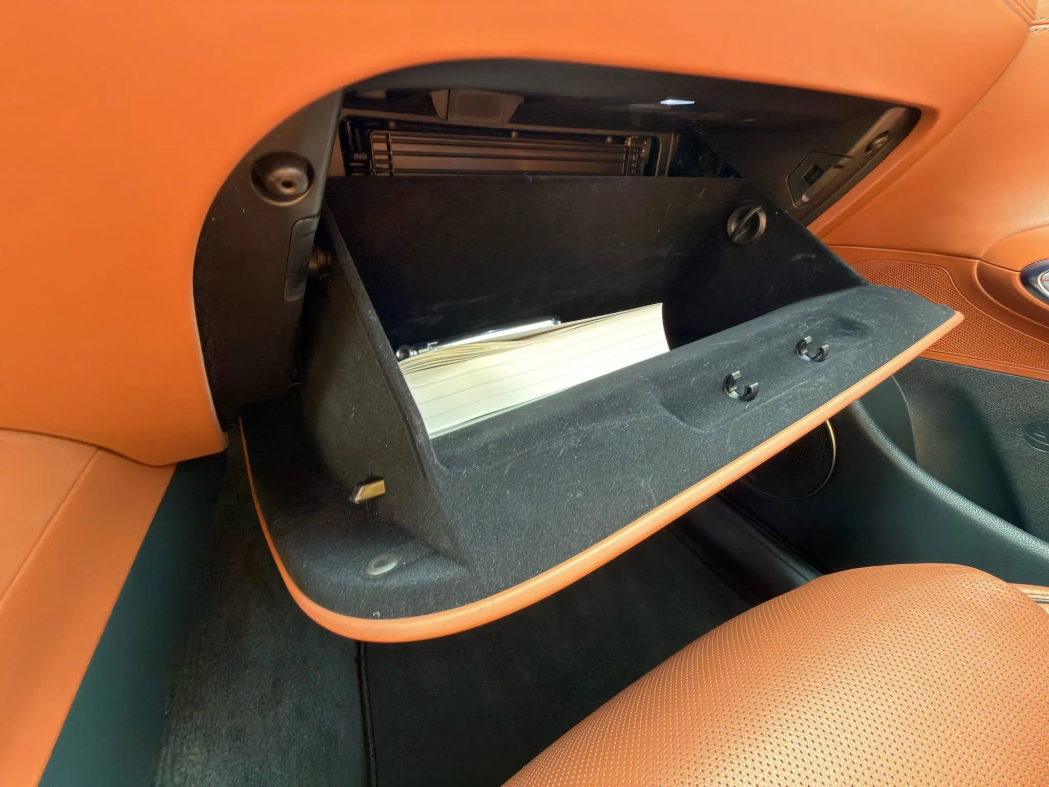 Used 2023 Genesis GV70 2.5T w/ Advanced Package image 20