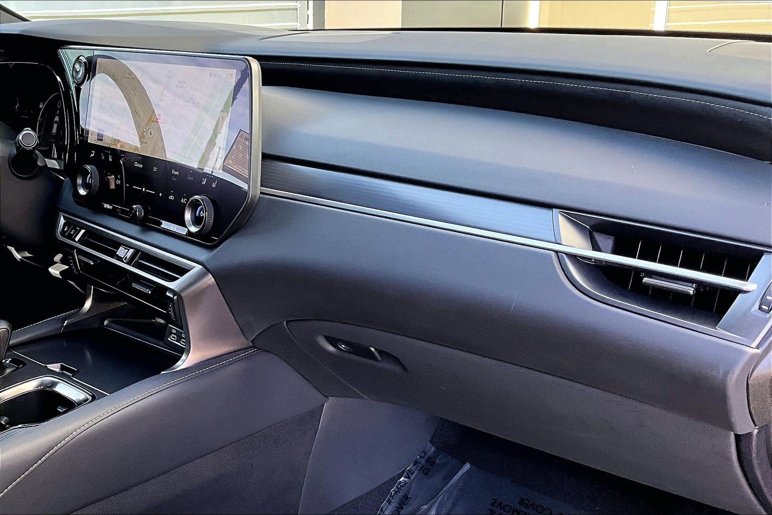 Used 2025 Lexus RX 500h F Sport w/ Convenience Package image 16