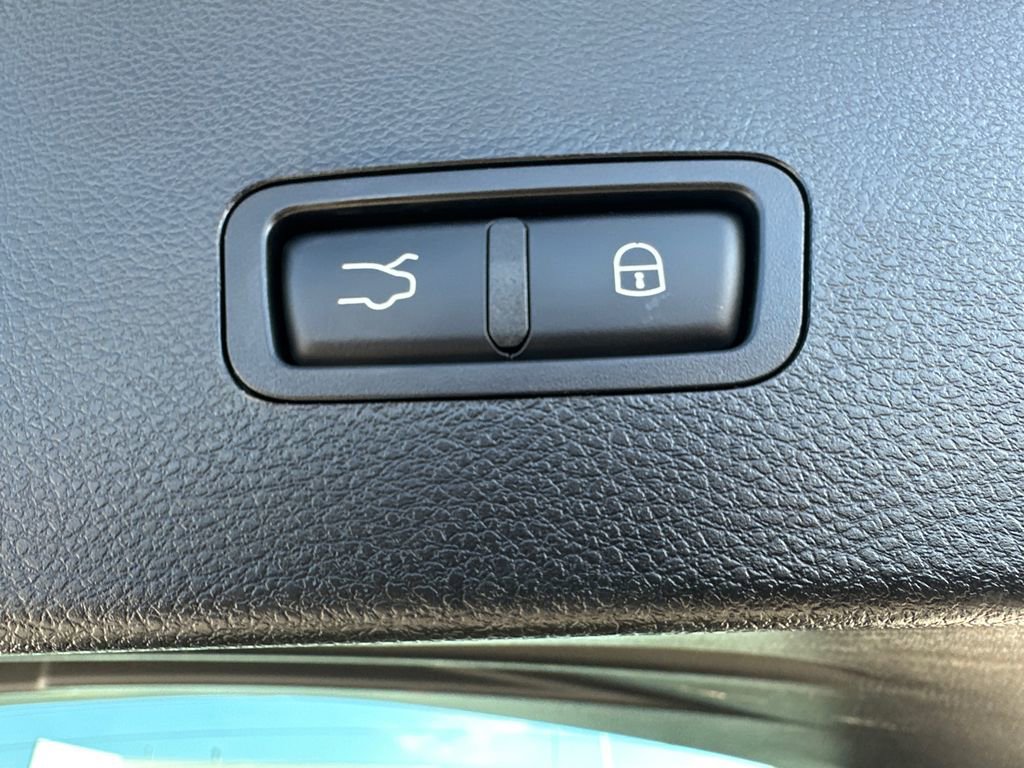 Used 2024 Dodge Hornet R/T Plus w/ R/T Blacktop Package image 38