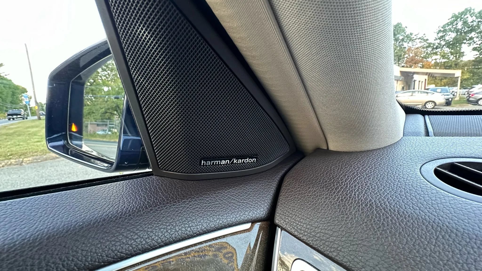 Used 2016 Mercedes-Benz E 350 4MATIC Sedan image 16