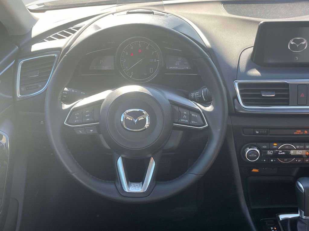 Used 2017 MAZDA MAZDA3 Grand Touring FWD image 13