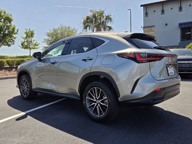 Used 2024 Lexus NX 250 FWD image 4