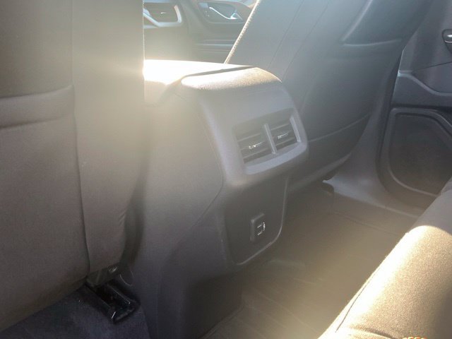 Used 2020 GMC Terrain SLE FWD image 34