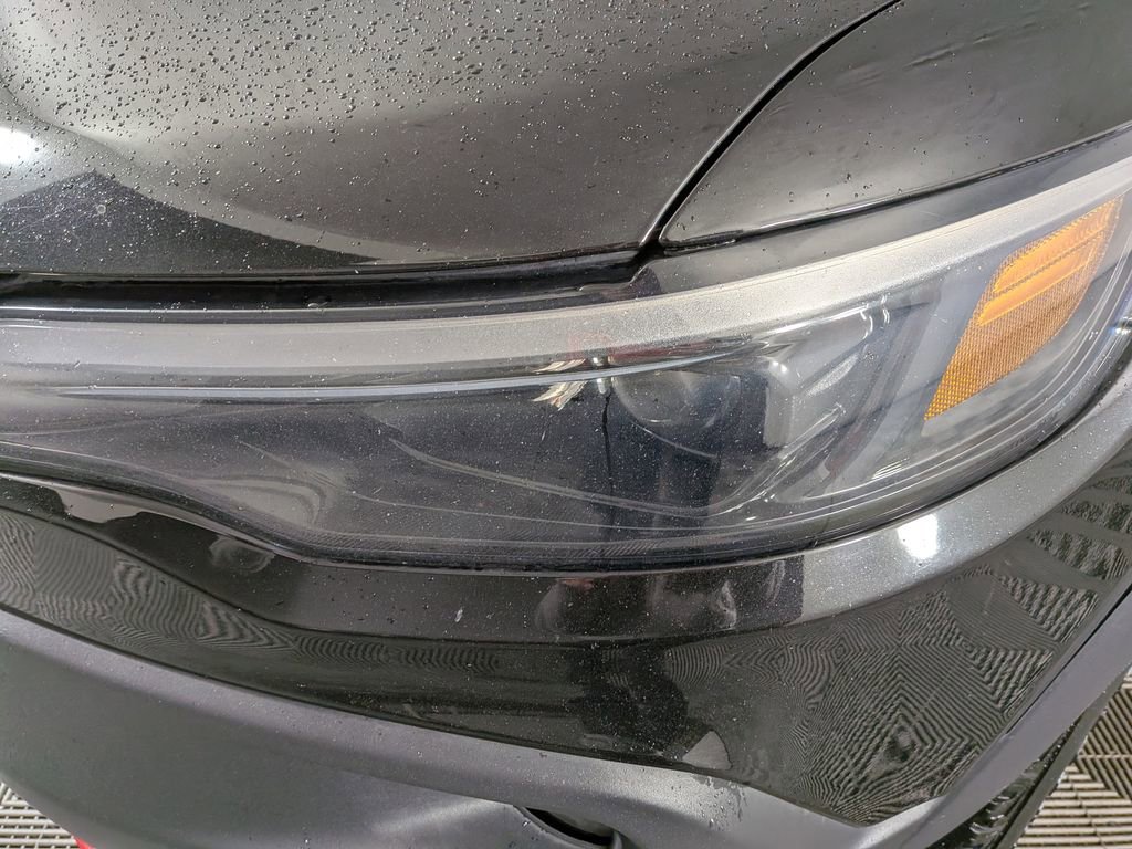 Used 2020 Jeep Cherokee Trailhawk w/ Cold Weather Group image 14