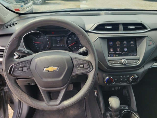 Used 2022 Chevrolet TrailBlazer LT FWD image 15