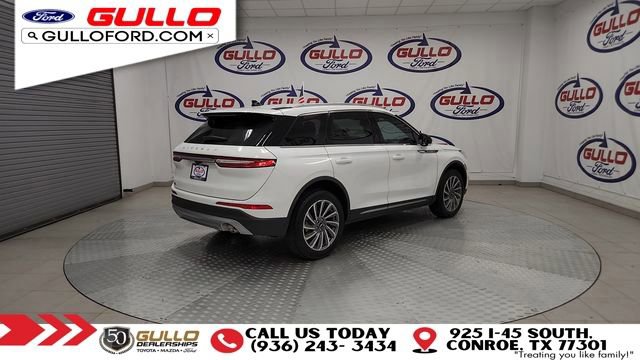 Used 2023 Lincoln Corsair Reserve image 8