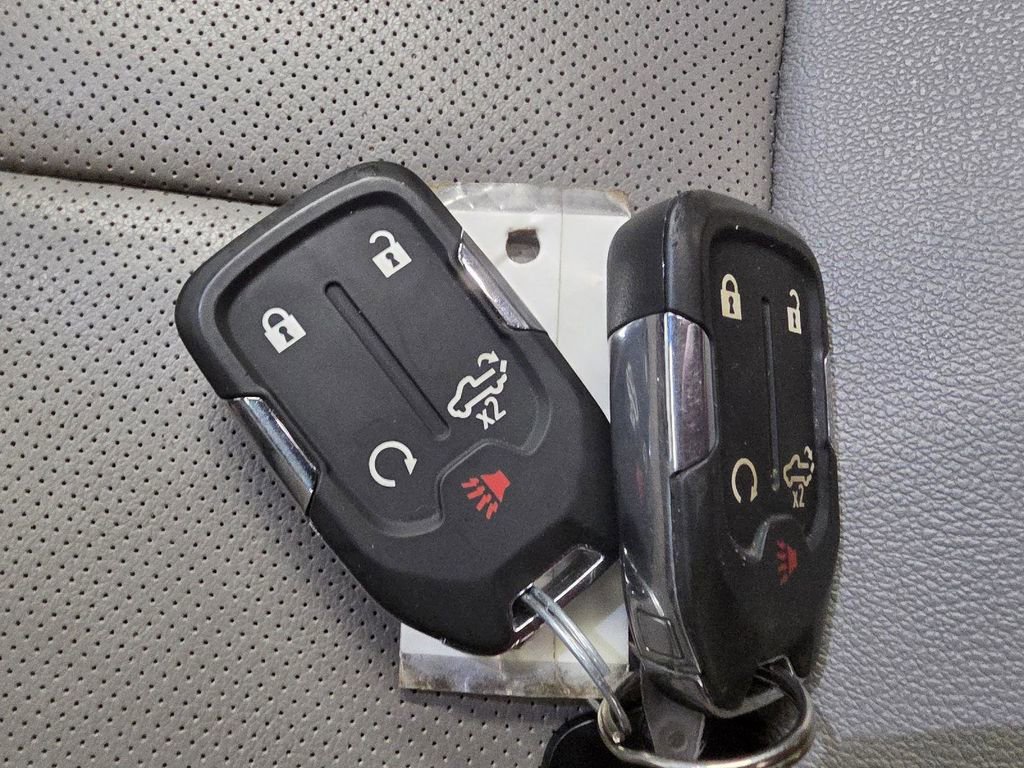 Used 2022 GMC Sierra 1500 SLT w/ SLT Premium Plus Package image 10