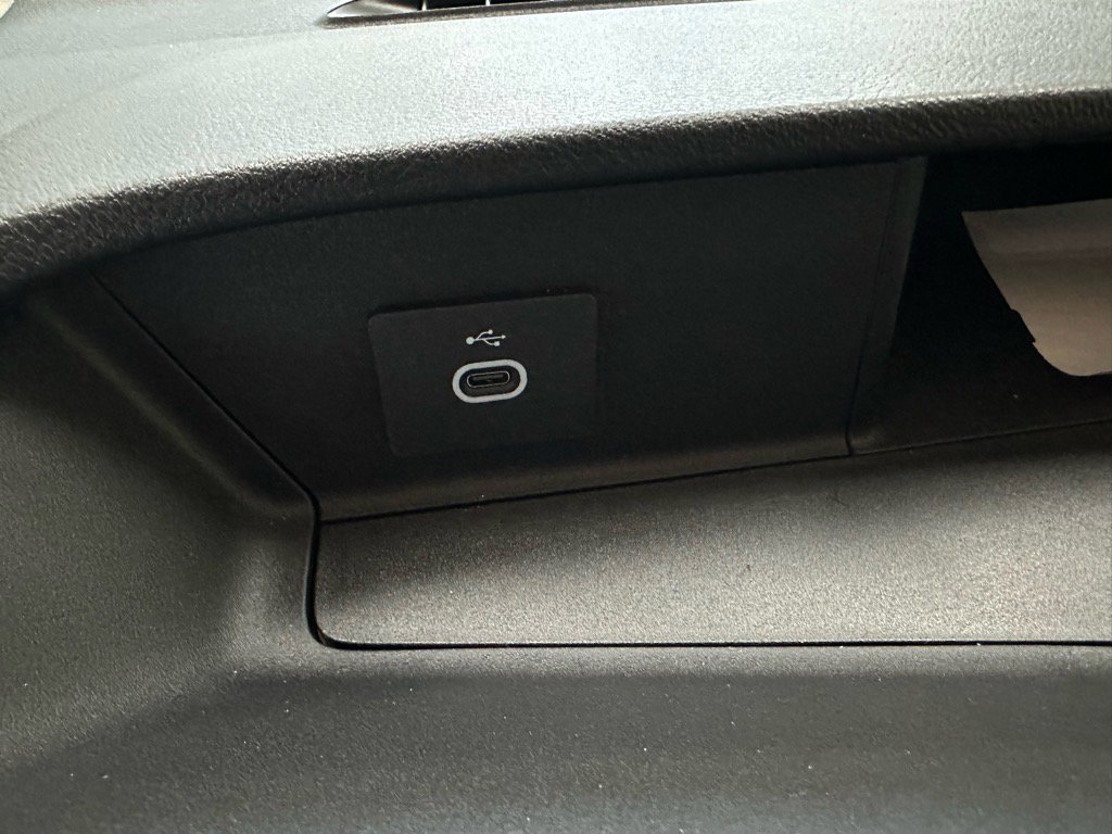 New 2026 Ford Transit 250 148 Medium Roof image 48