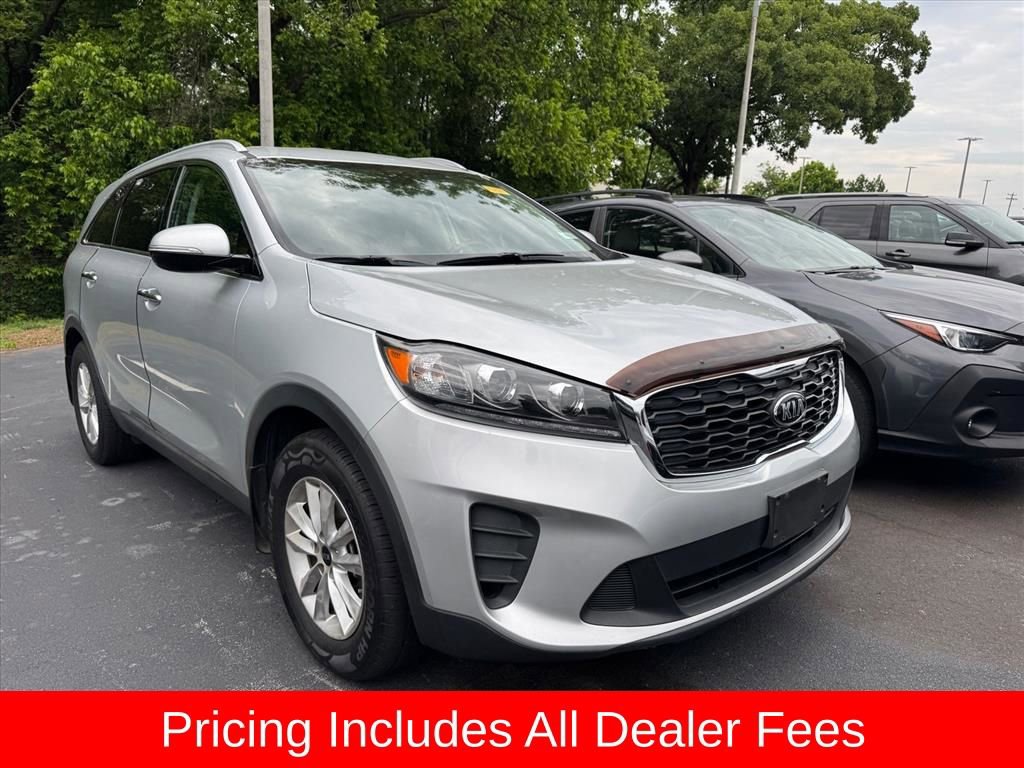 Certified 2019 Kia Sorento FWD w/ Option Group 020