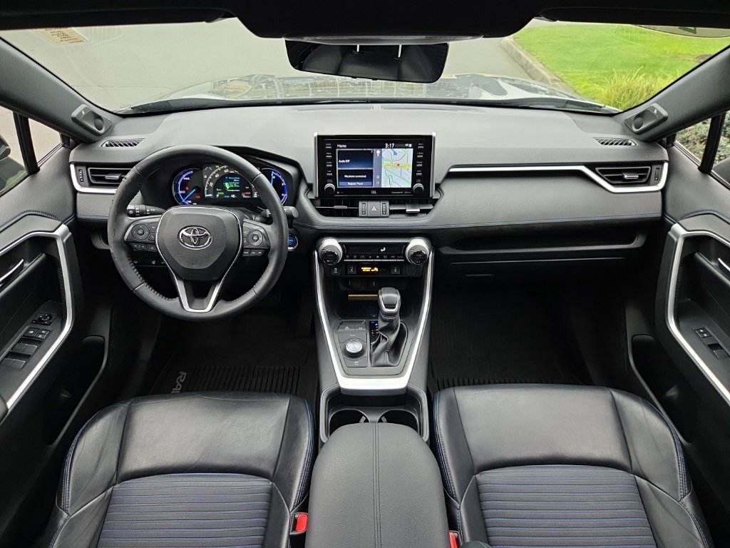 Used 2020 Toyota RAV4 XSE image 22