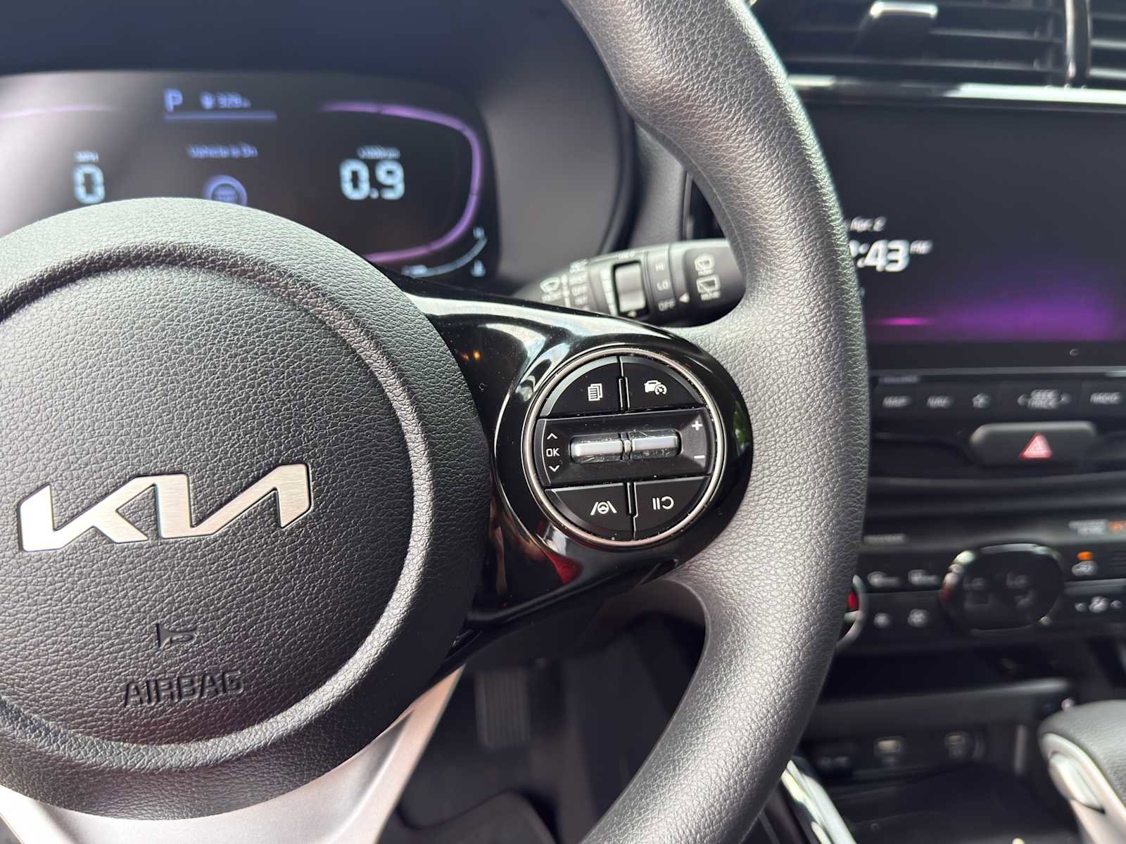 Certified 2023 Kia Soul S image 19