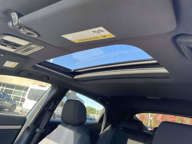 Used 2019 Honda Civic EX image 17