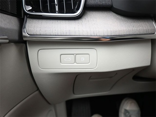 New 2026 Volvo XC90 T8 Ultra image 29