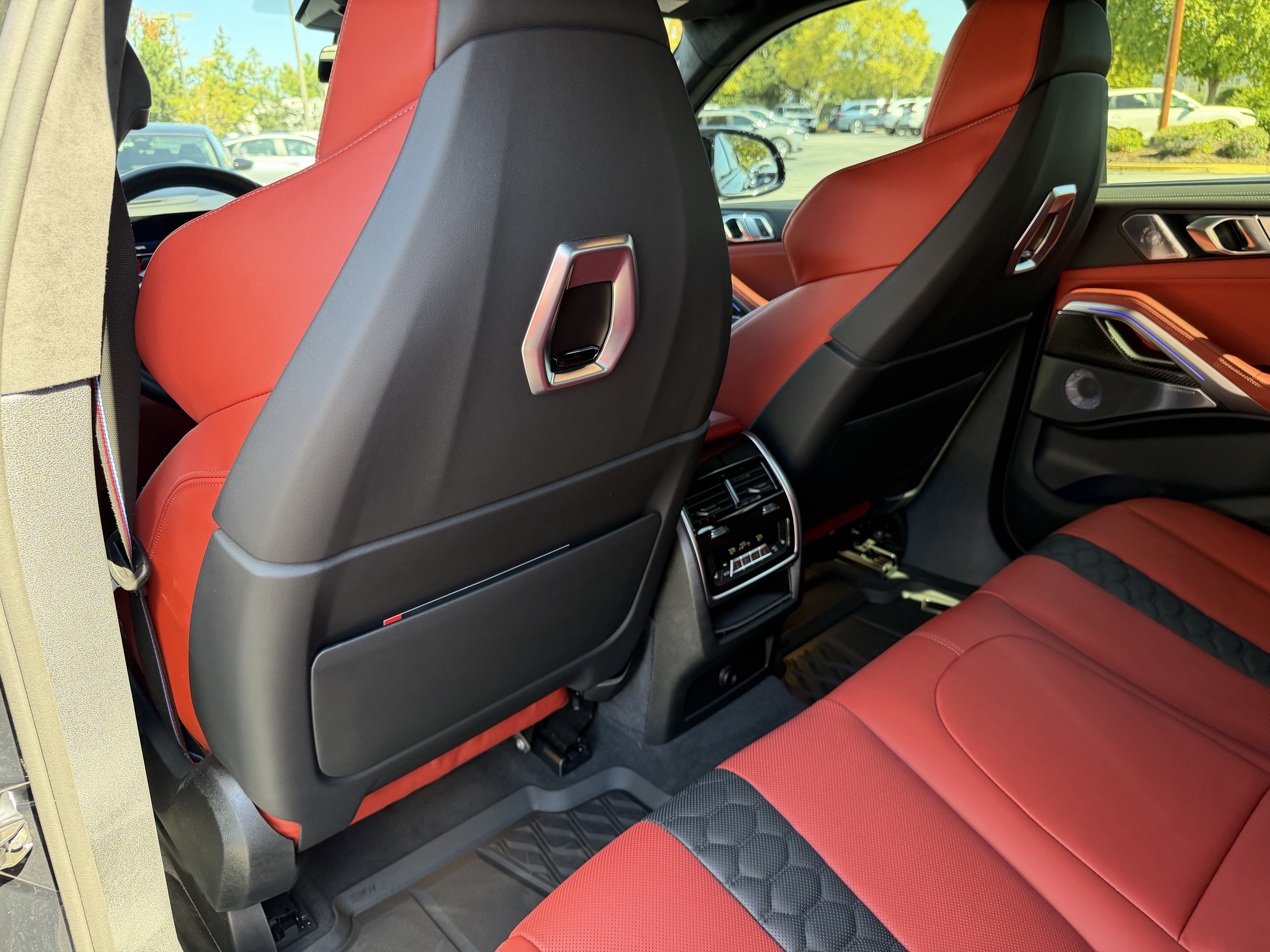 Certified 2025 BMW X6 M Competition w/ Executive Package AWD/4WD image 22