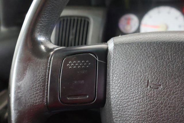 Used 2004 Dodge Ram 1500 Truck ST w/ ST Value Group image 16