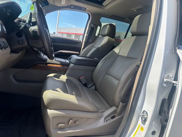 Used 2017 Chevrolet Tahoe Premier AWD/4WD image 18