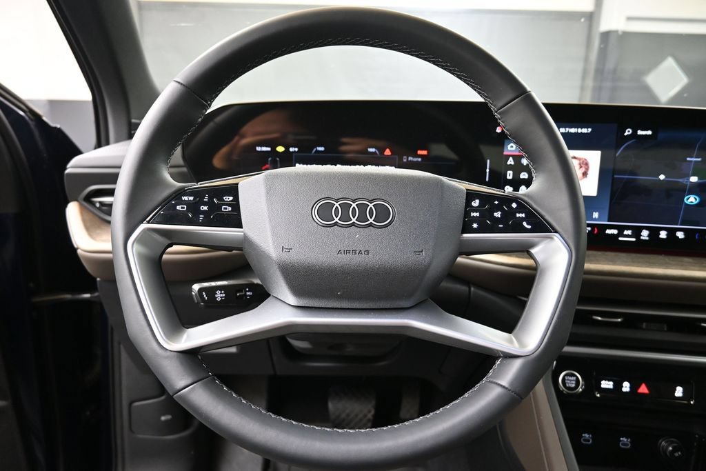 Used 2025 Audi Q5 Premium Plus w/ Premium Plus AWD/4WD image 23