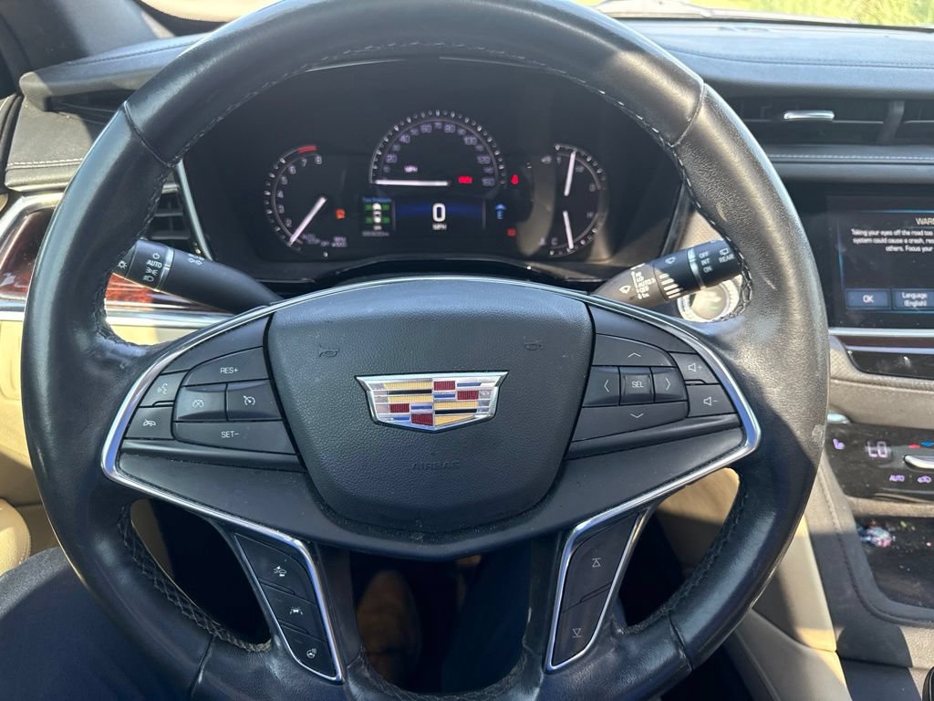 Used 2019 Cadillac XT5 Luxury FWD image 12