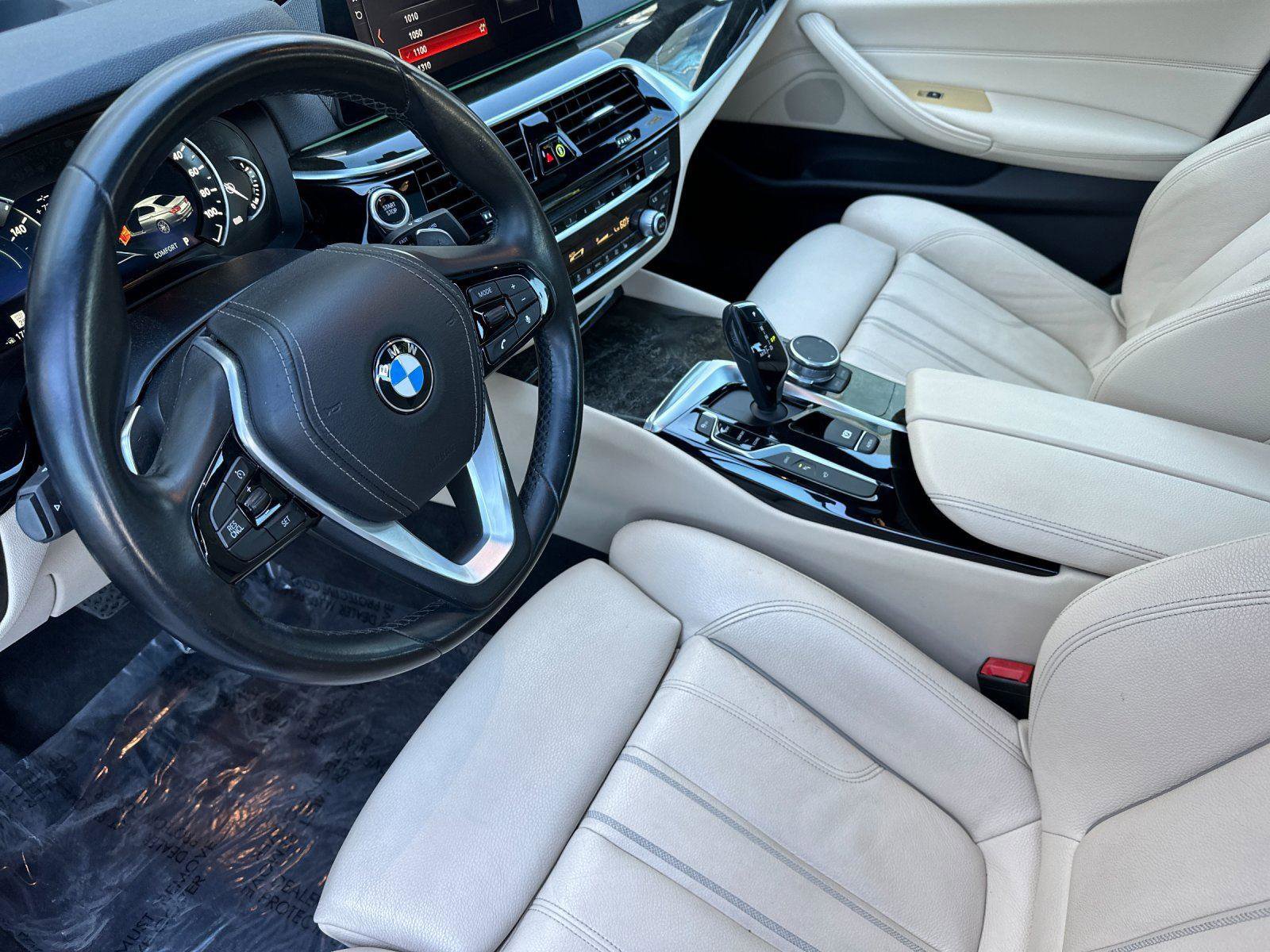 Used 2018 BMW 530e w/ Premium Package 2 image 9
