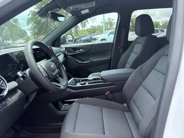 New 2027 Chevrolet Equinox LT w/ Safety and Technology Package FWD image 18
