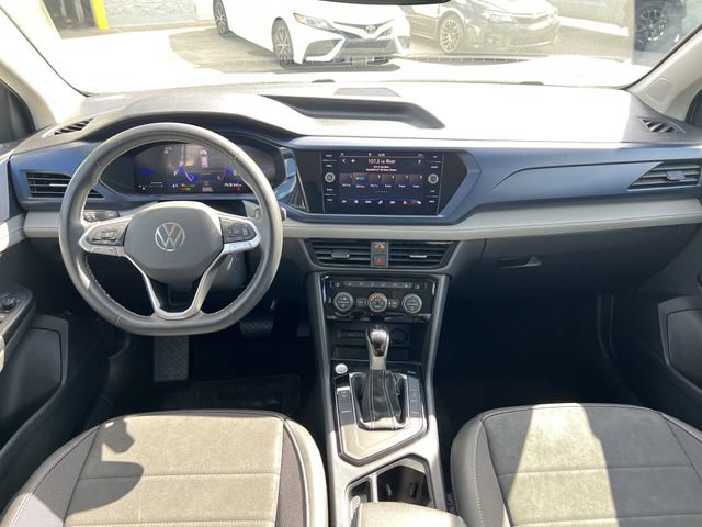 Used 2024 Volkswagen Taos SE FWD image 25