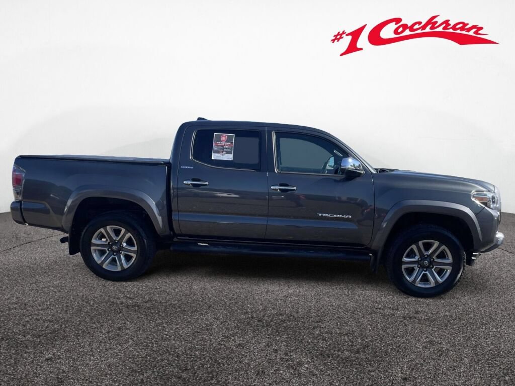 Used 2018 Toyota Tacoma Limited AWD/4WD image 6
