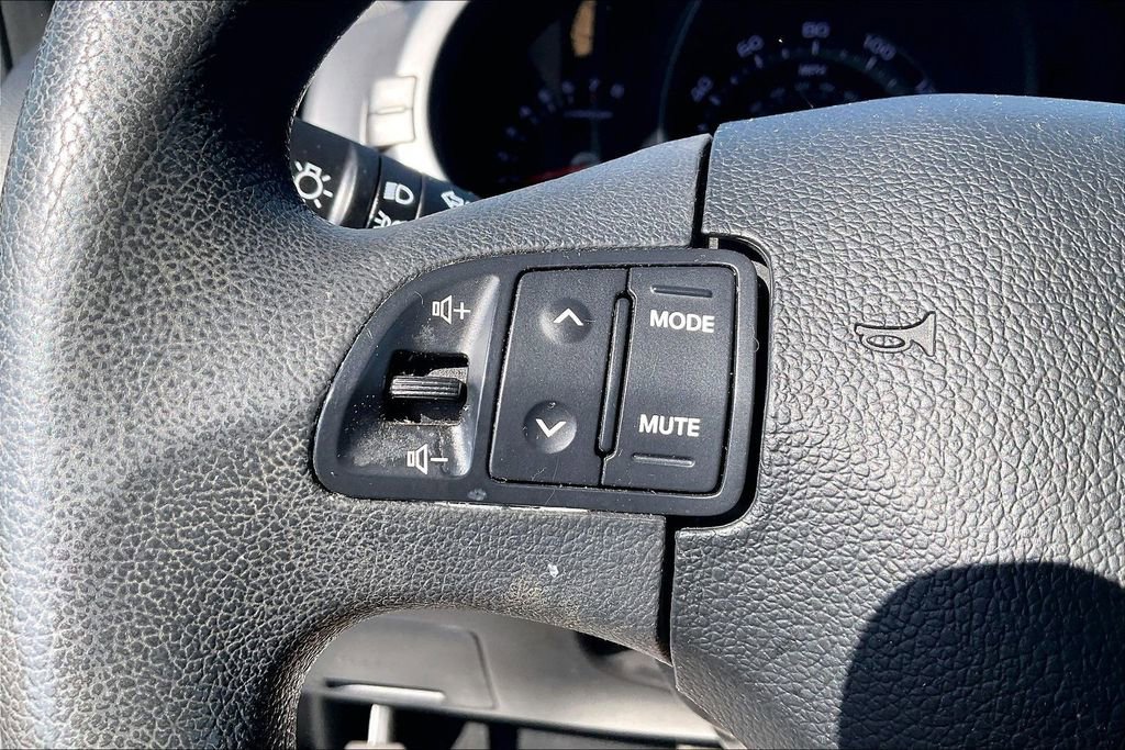 Used 2015 Kia Sportage LX FWD image 13