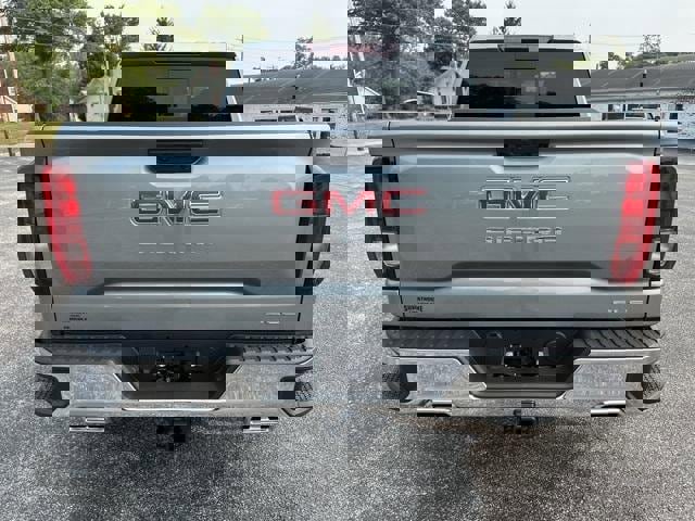 New 2026 GMC Sierra 1500 SLE image 8