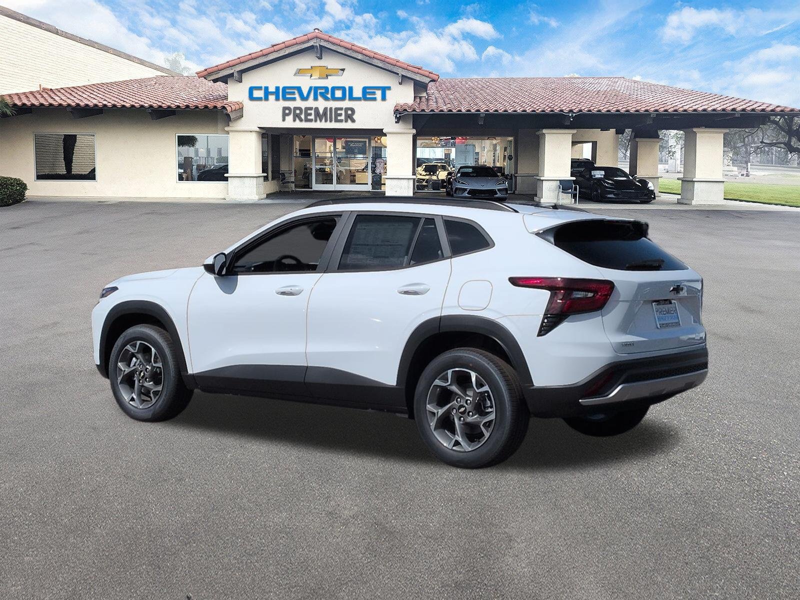 New 2026 Chevrolet Trax LT w/ Driver Confidence Package FWD image 6