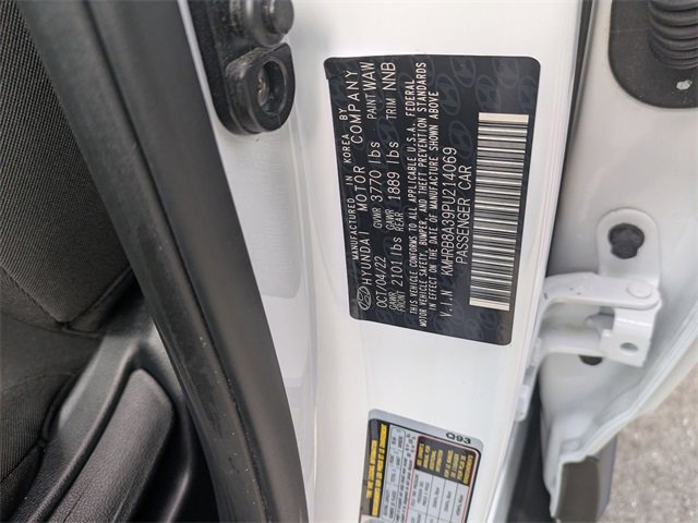 Certified 2023 Hyundai Venue SE w/ Cargo Package image 38