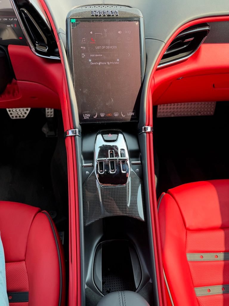 Used 2024 Ferrari Roma RWD image 22