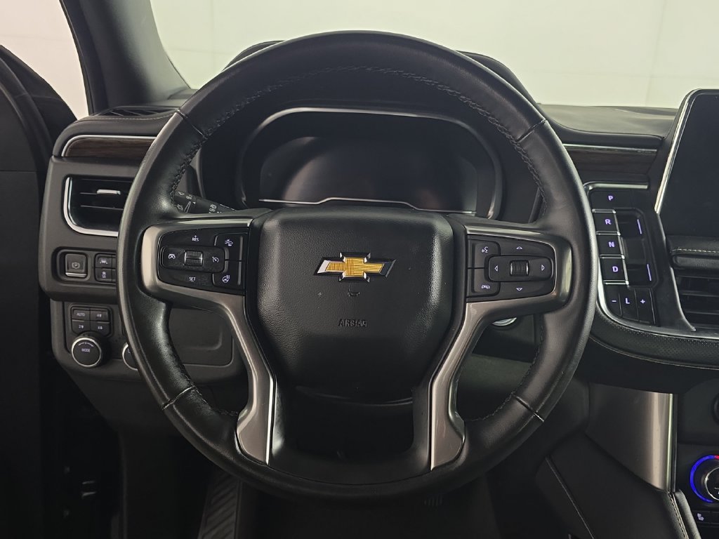 Used 2024 Chevrolet Tahoe Premier AWD/4WD image 14