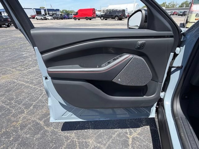 New 2026 Ford Mustang Mach-E Premium w/ Sport Appearance Package AWD/4WD image 20