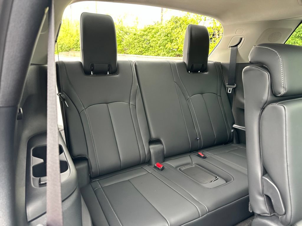 New 2027 INFINITI QX60 Luxe w/ Cargo Package AWD/4WD image 25
