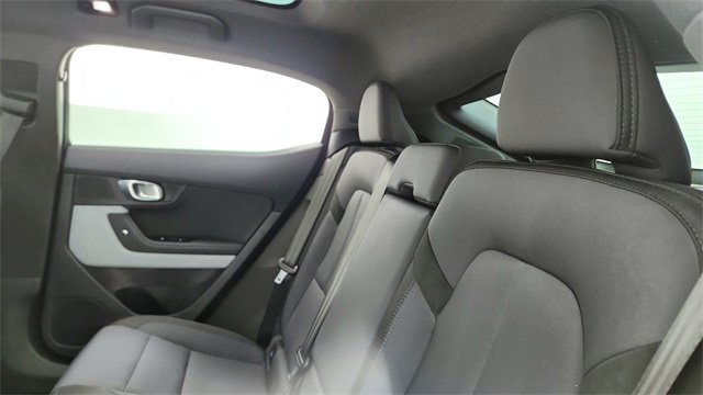 Used 2024 Polestar Polestar 2 w/ Pilot Pack image 29