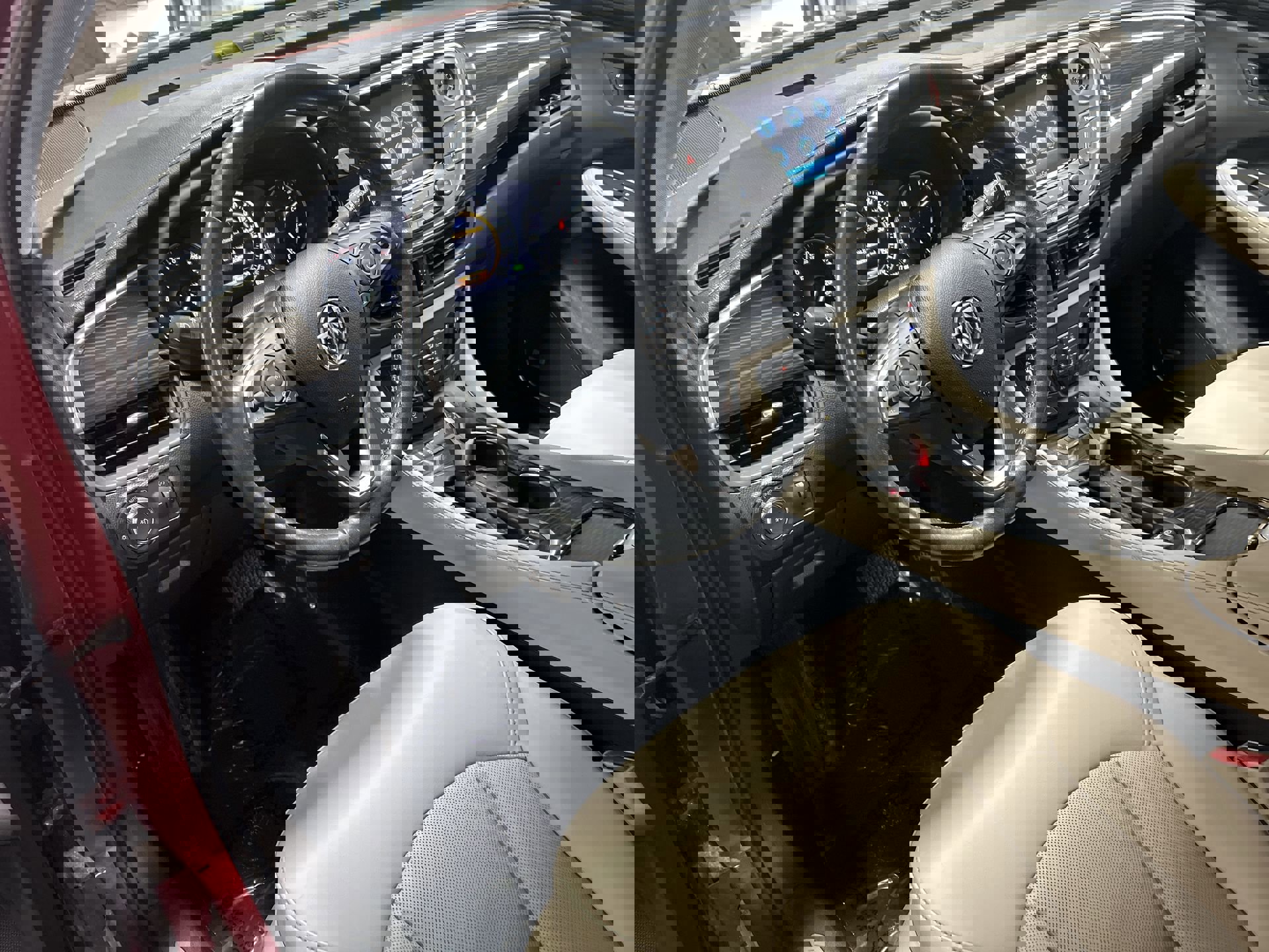 Used 2019 Buick Envision Premium image 11