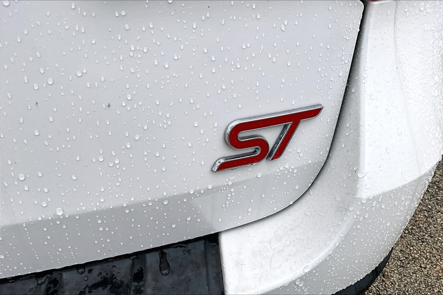 Used 2020 Ford Explorer ST w/ Premium Technology Package image 8