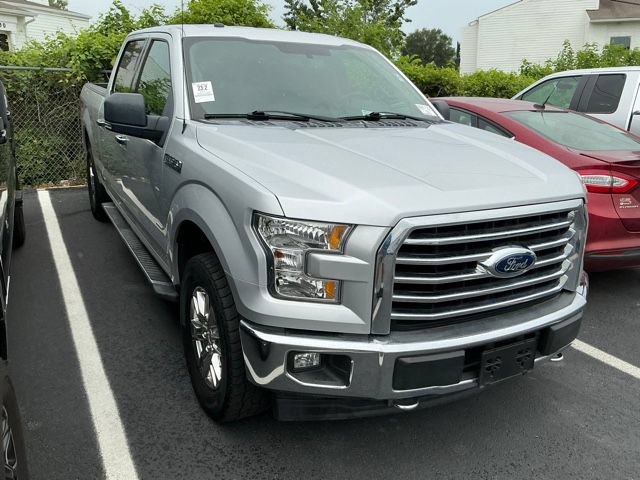 Used 2017 Ford F150 XLT w/ Equipment Group 302A Luxury AWD/4WD image 5