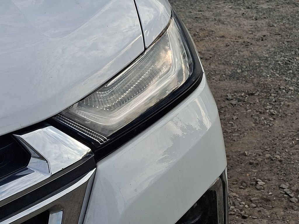 Certified 2024 Chevrolet Traverse LT FWD image 36