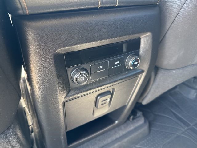 Used 2020 Chevrolet Traverse LT w/ LPO, Floor Liner Package AWD/4WD image 26