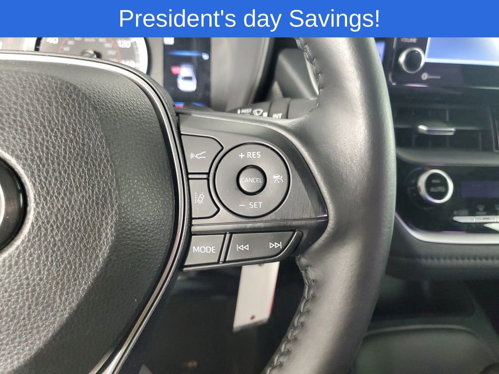 Used 2021 Toyota Corolla SE w/ Carpet Mat Package (TMS) image 22